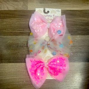 Brand new Girl hair bows